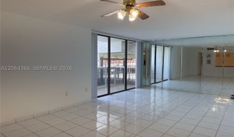 3675 N Country Club Dr 109, Aventura, FL 33180