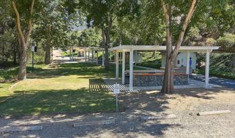 8975 Lawrence Welk Dr SPC 199, Escondido, CA 92026