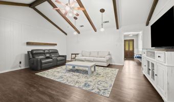 1369 Crescent Dr, Baton Rouge, LA 70806