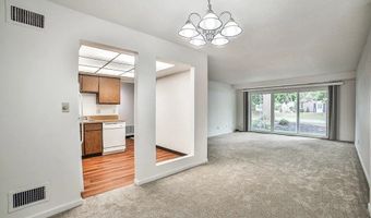 4545 116 Chestnut Ridge Rd, Amherst, NY 14228