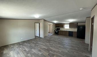 19500 E GREGORY St 16, Black Canyon City, AZ 85324