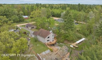 1724 Middle Point Dr, Alger, MI 48610