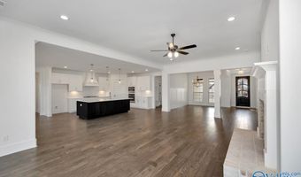 20854 Calcutta St, Athens, AL 35611