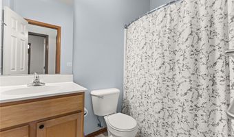 330 NW Watercrest Dr, Ankeny, IA 50023