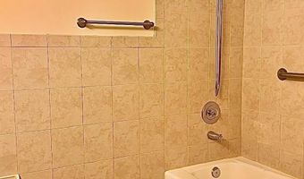 101 S Plaza Pl 806, Atlantic City, NJ 08401