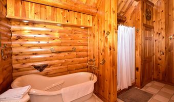 233 Algerie Rd, Becket, MA 01223