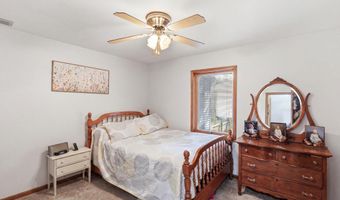 1309 Sanders Dr, Auburn, IN 46706