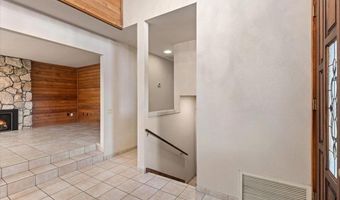1440 Via Valente, Escondido, CA 92029