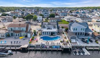 91 S Ronald Ave S, Bayville, NJ 08721