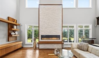 9 Dante Ct, Amherst, NY 14221