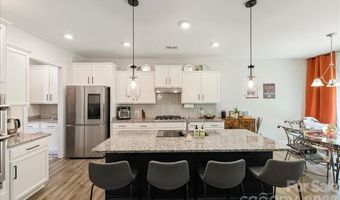 39 Hanging Leaf Ct, Blythewood, SC 29016