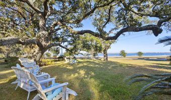 600 N Beach Blvd, Bay St. Louis, MS 39520