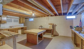123 CANDLEWICKE Dr, Dover, DE 19901