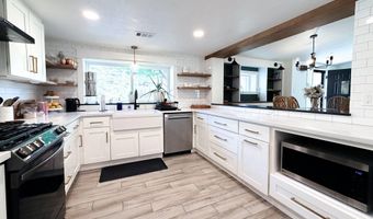 333 CLARK Dr, Aztec, NM 87410