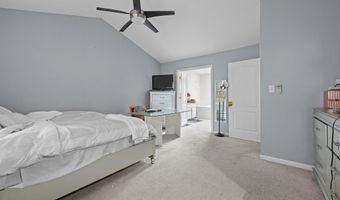 120 WYNNEFIELD Rd, Bear, DE 19701