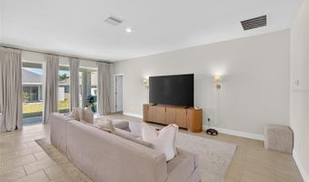 6196 HIDDEN BRANCH Dr, Apollo Beach, FL 33572