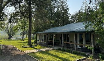 7386 Cheboygan St, Alanson, MI 49706