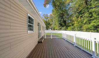 79 Sloop Creek Rd, Bayville, NJ 08721