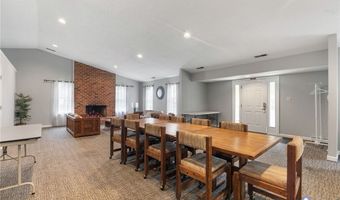 126 Arlington Sq, Ashland, VA 23005