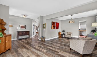 1124 Ashlyn Ln, Antioch, IL 60002