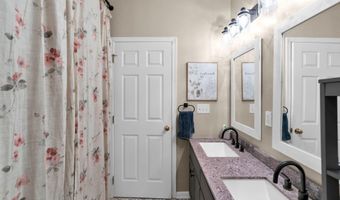 1002 Cunningham Ct, Belleville, NJ 07109