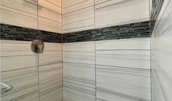 4407 SW Barton St, Bentonville, AR 72713