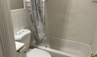 4 Elgin Ave, Bethel, CT 06801