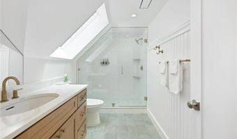 31 Wright Ln, Jamestown, RI 02835