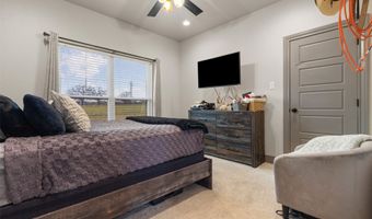 170 Rolling Hills Blvd, Alvord, TX 76225