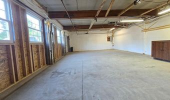 453 E MAIN St, Virginville, PA 19564