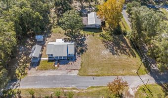 3109 E Bryant Ave, Bell, FL 32619