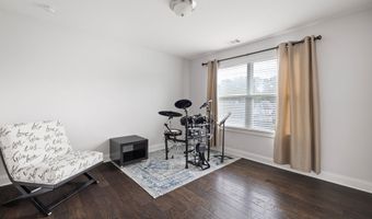 220 Briar Holw, Woodstock, GA 30188