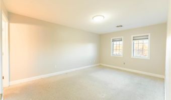 683 Metacom Ave 79, Bristol, RI 02809