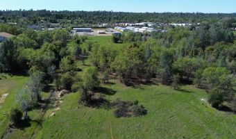 19300 Latona Rd, Anderson, CA 96007