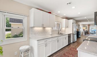 6731 Campau Lake Dr SE, Alto, MI 49302