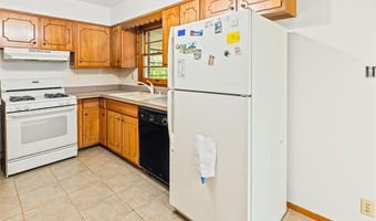 7 Hickerson Pl, Alton, IL 62002