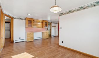 195 River Rd, Avon, ME 04966
