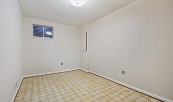 6220 ROBINWOOD Rd, Bethesda, MD 20817