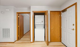 851 Pavilion Pl, Ashland, OR 97520