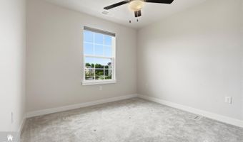 19 Kiln Dr 219, Aberdeen, NJ 07721