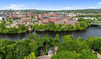 38 Newbury St, Auburn, ME 04210