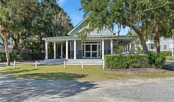 7 Holbrook Dr, Beaufort, SC 29902