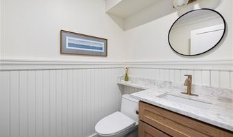 31 Wright Ln, Jamestown, RI 02835