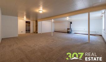 1207 Birch Ln, Cody, WY 82414