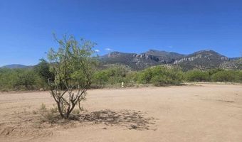 3009 Anika Way, Hereford, AZ 85615