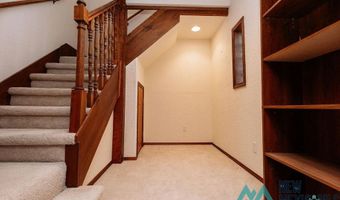 916 Fountain Dr, Carlsbad, NM 88220
