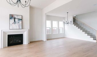 805 Mallard Dr, Aledo, TX 76008