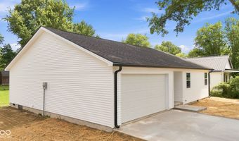 230 North St, Austin, IN 47102