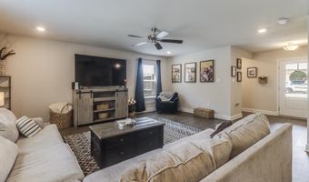 5416 Leeds Ln, Biloxi, MS 39532