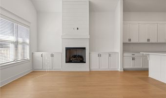 6300 Beacon St, Bentonville, AR 72713